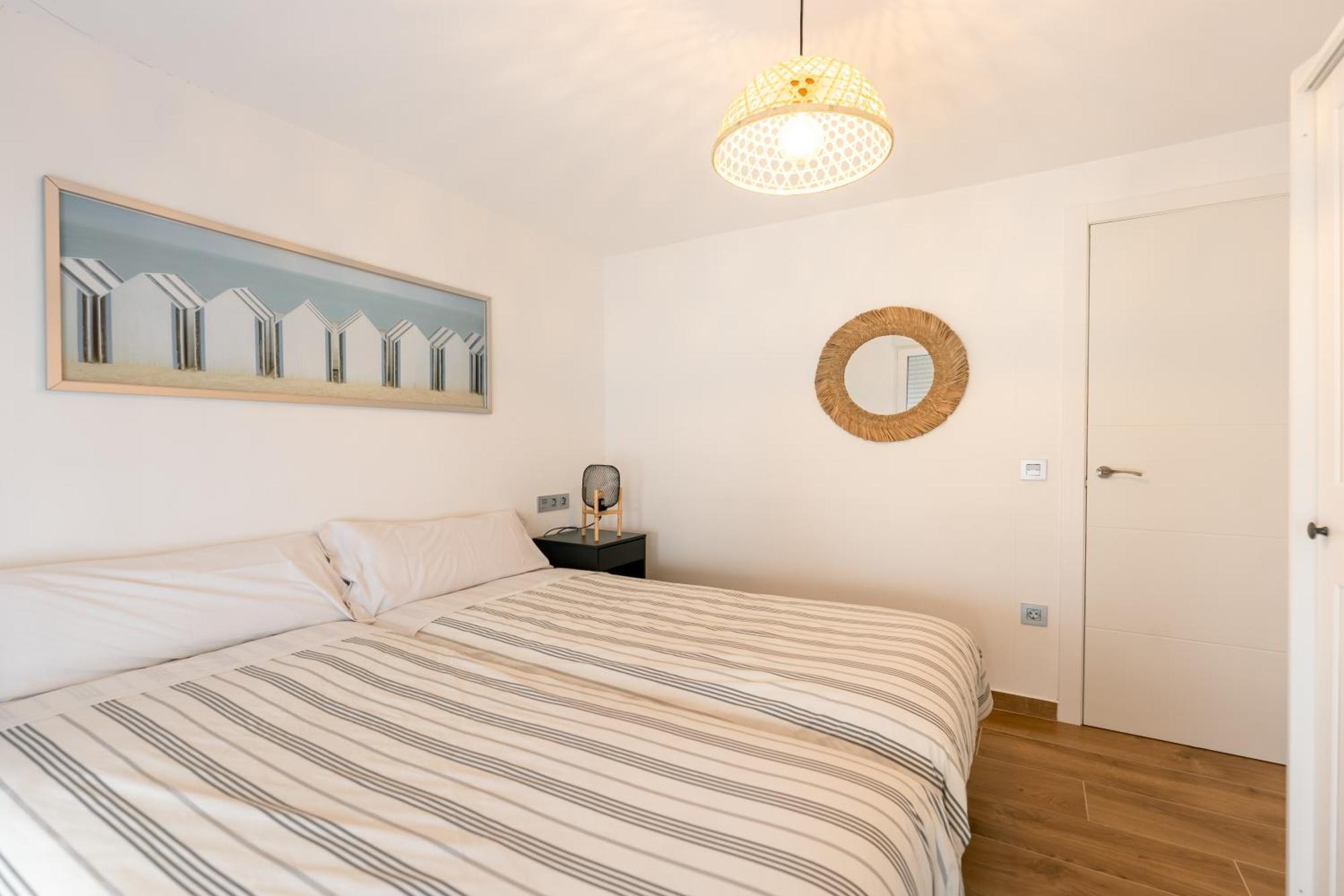 Apartamento En La Playa De Benidorm Kültér fotó